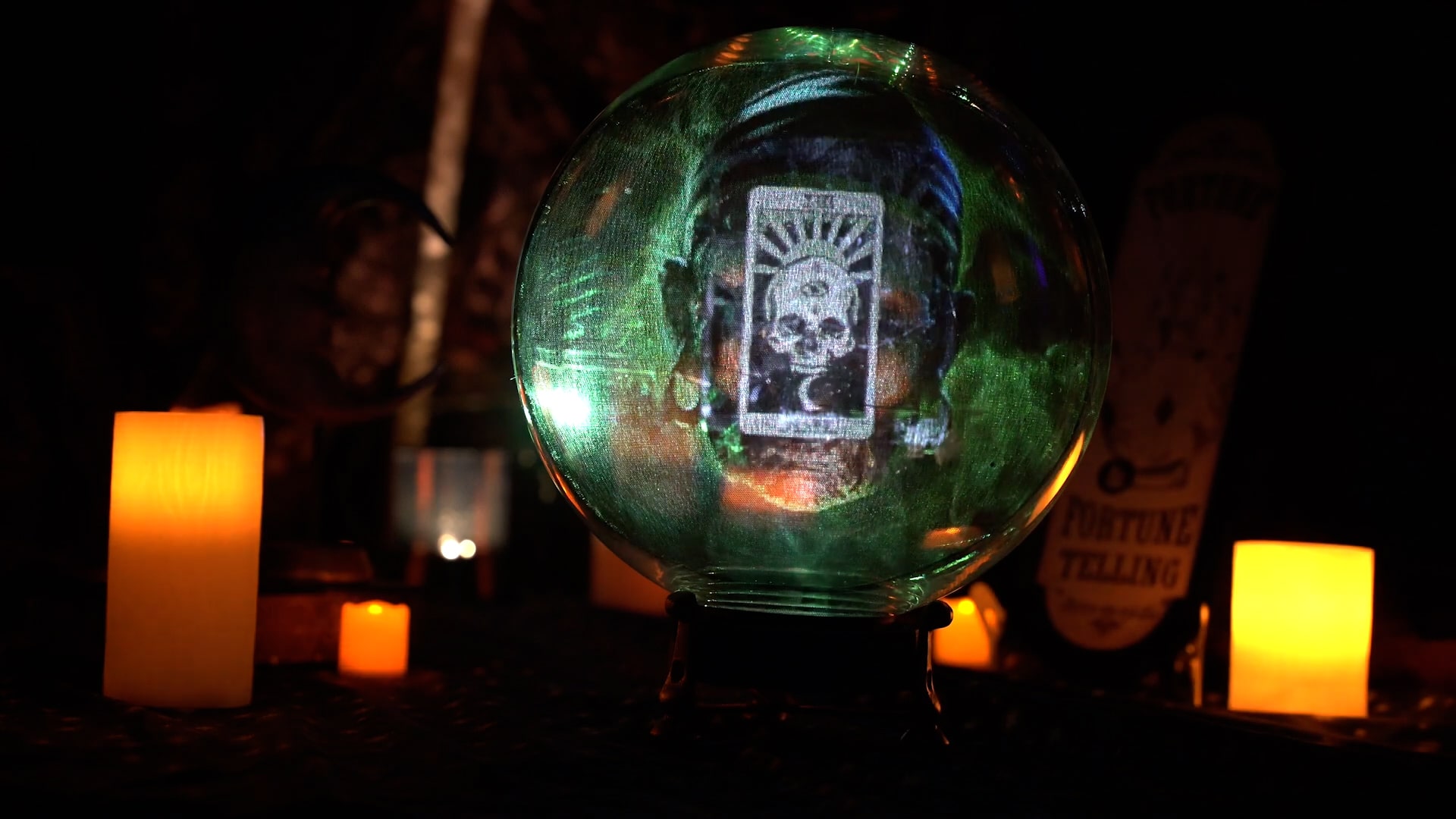 HP2 Halloween Special FX Giveaway - crystal ball effect floating head