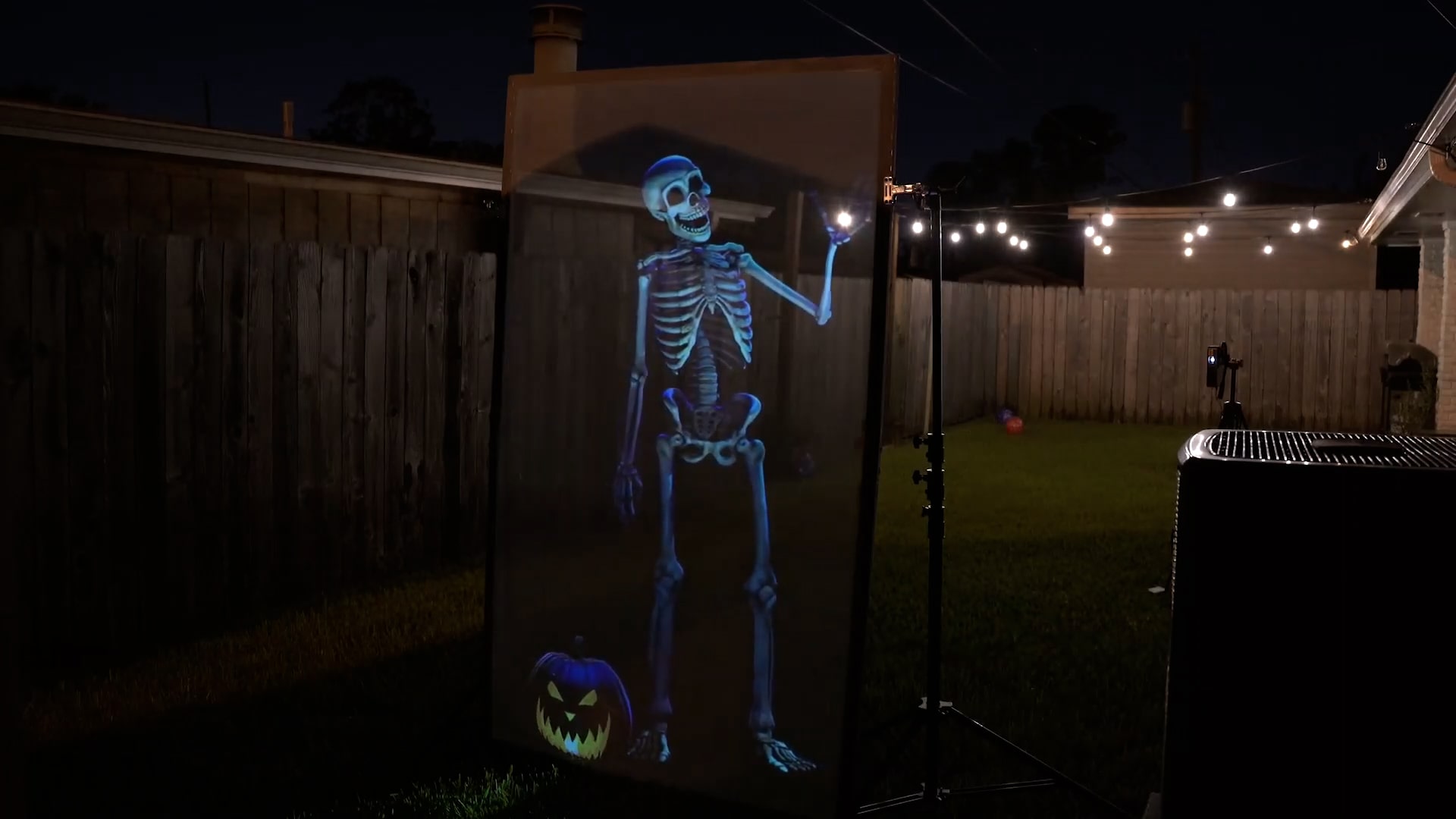 M7 Special FX - Projected Skeleton with ambien light